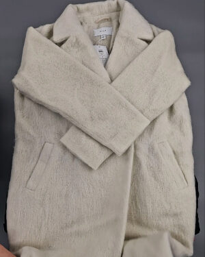 Купить Верхняя одежда VILA#10 кг оптом в Сочи и Краснодарском крае