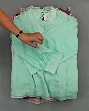 Фотография  431 - Блузки Корея 085#5 кг оптом в Сочи и Краснодарском крае