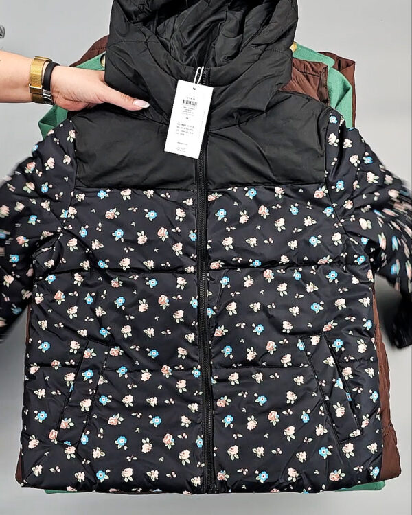 Фотография  511 - Верхняя одежда BESTSELLER Дания 104#10 кг оптом в Сочи и Краснодарском крае