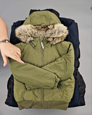 Фотография  715 - Верхняя одежда СТОК дети 065#10 кг, ЛОТ СТ-9343 оптом в Сочи и Краснодарском крае