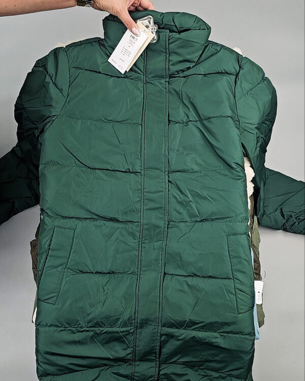 Фотография  583 - Верхняя одежда VILA 104#10 кг, ЛОТ СТ-9320 оптом в Сочи и Краснодарском крае