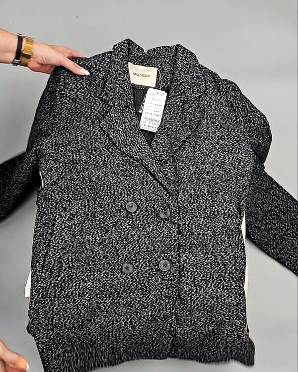 Фотография  276 - Верхняя одежда Корея 085#15 кг оптом в Сочи и Краснодарском крае