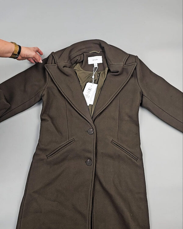 Фотография  833 - Верхняя одежда VILA 104#10 кг, ЛОТ СТ-9320 оптом в Сочи и Краснодарском крае