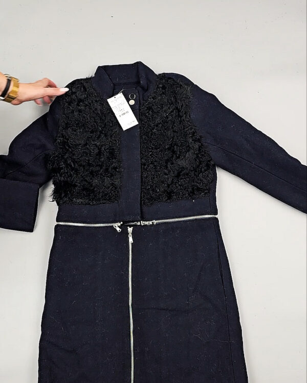 Фотография  813 - Верхняя одежда Корея 085#15 кг, ЛОТ № СТ-9247 оптом в Сочи и Краснодарском крае