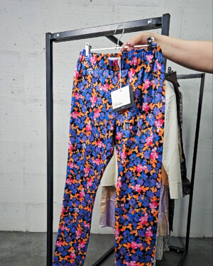 Фотография  864 - Karen by Simonsen mix 075#21 шт, ЛОТ №9095 оптом в Сочи и Краснодарском крае