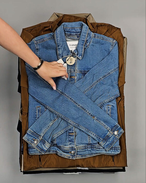 Фотография  772 - Ветровки Bestseller+DK 035#10 кг, ЛОТ СТ-9399 оптом в Сочи и Краснодарском крае