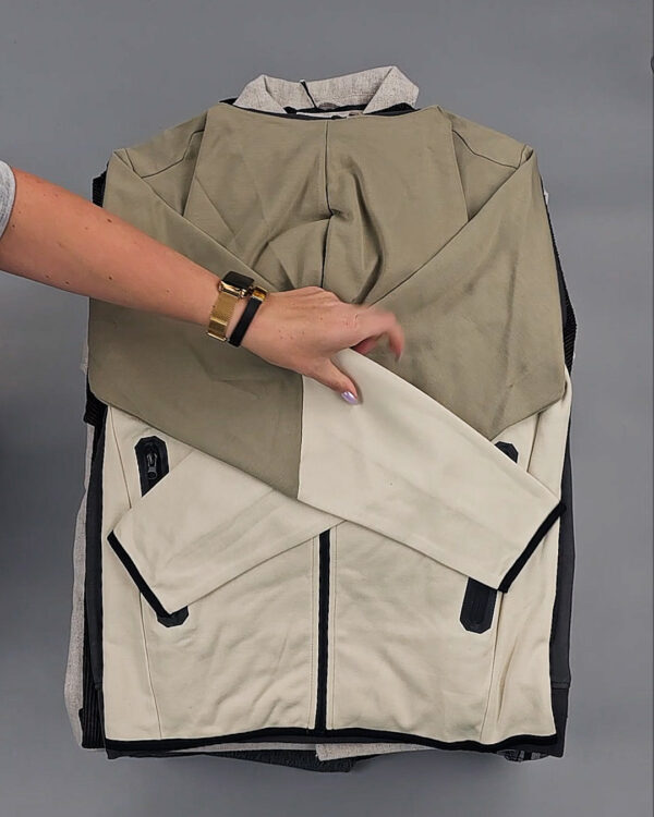 Фотография  806 - JACK JONES Men Winter mix 075#20 кг, ЛОТ № СТ-9446 оптом в Сочи и Краснодарском крае