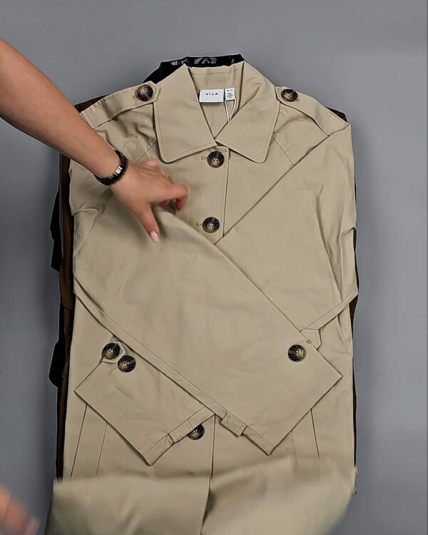 Фотография  844 - Ветровки Bestseller+DK 035#10 кг, ЛОТ СТ-9399 оптом в Сочи и Краснодарском крае