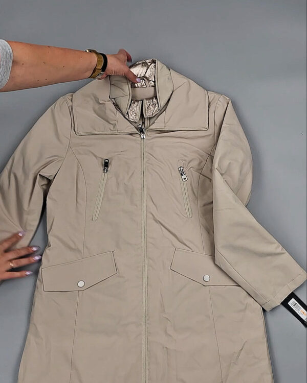 Фотография  816 - Ветровки женские CAN 104#12,4 кг, ЛОТ СТ-9403 оптом в Сочи и Краснодарском крае