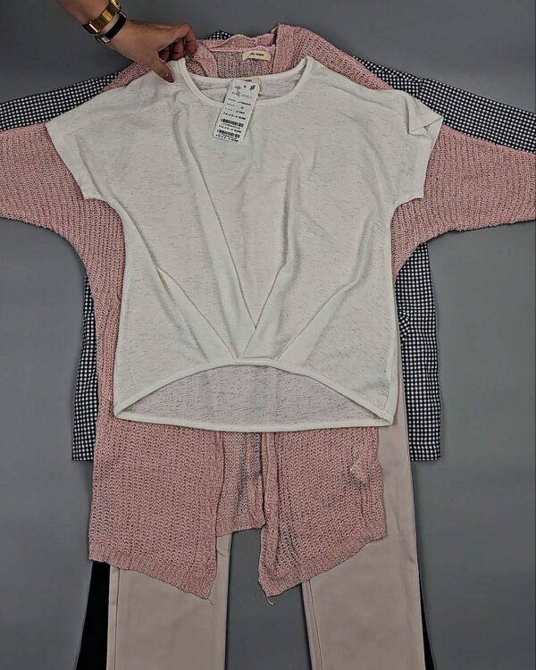 Фотография  750 - Комплекты жен Корея 085#5 кг, ЛОТ СТ-9574 оптом в Сочи и Краснодарском крае