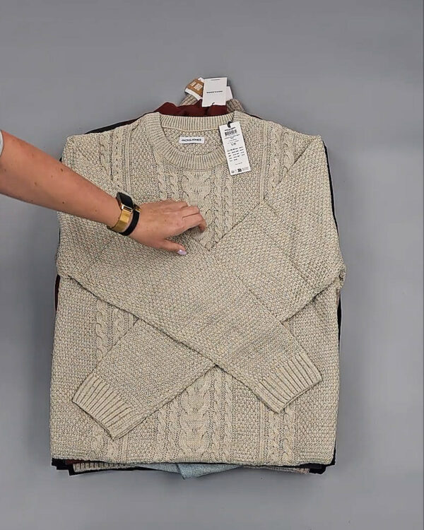 Фотография  609 - JACK JONES Men Winter mix 075#20 кг, ЛОТ № СТ-9442 оптом в Сочи и Краснодарском крае