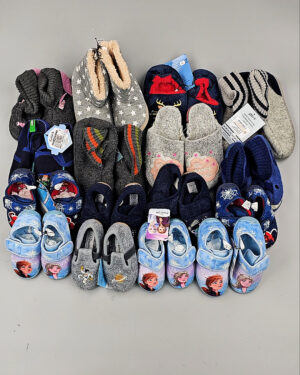 Купить Обувь домашняя дети СТОК 065#3,2 кг, ЛОТ СТ-9727 оптом в Сочи и Краснодарском крае