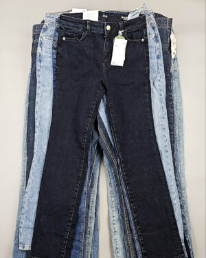 Купить Джинсы C&A ж/м#10 кг, ЛОТ СТ-9743 оптом в Сочи и Краснодарском крае