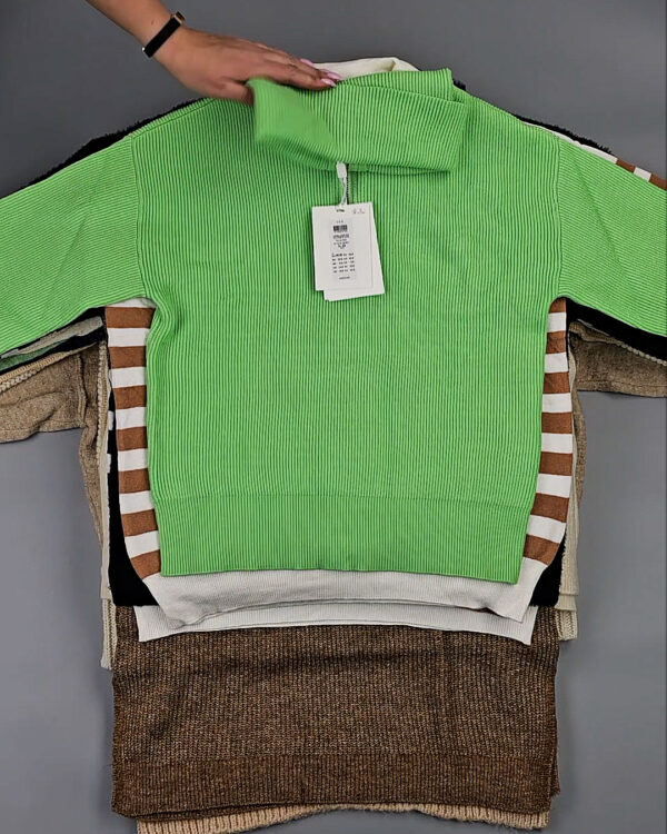 Фотография  520 - Джемпера Bestseller 104#7 кг оптом в Сочи и Краснодарском крае