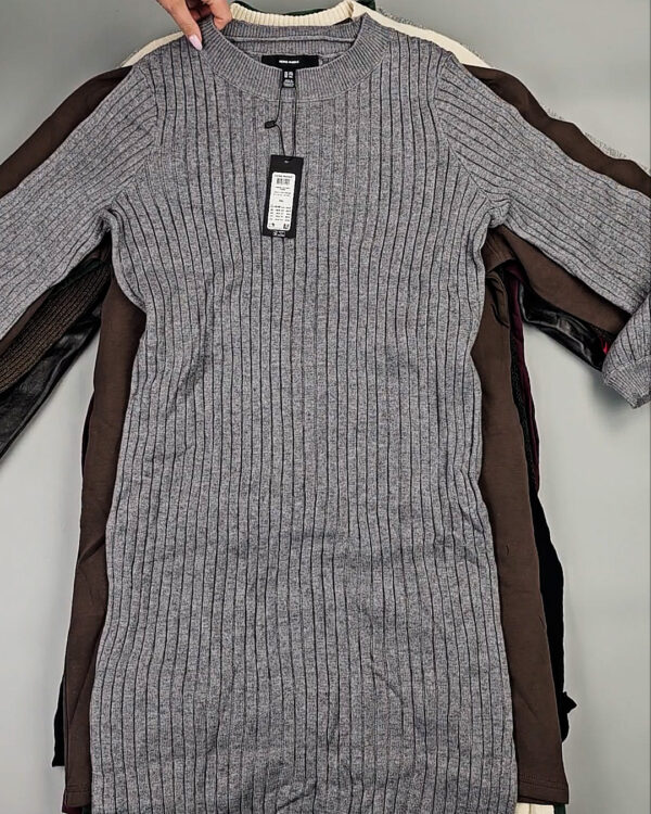 Фотография  930 - Платья Bestseller+DK Winter 035#7 кг, ЛОТ СТ-9919 оптом в Сочи и Краснодарском крае