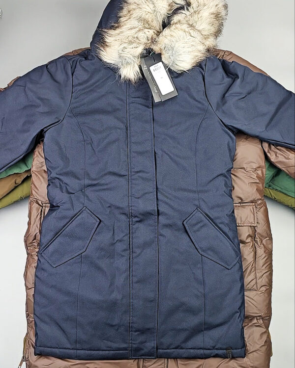 Фотография  145 - Куртки BESTSELLER зима 045#10 кг, ЛОТ СТ-9834 оптом в Сочи и Краснодарском крае