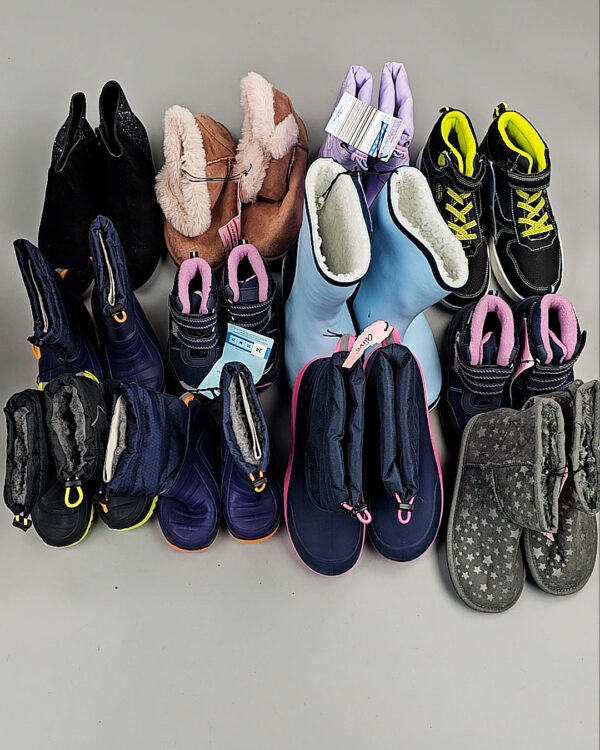 Фотография  265 - Обувь СТОК дети зима 065#6,4 кг, ЛОТ СТ-9662 оптом в Сочи и Краснодарском крае