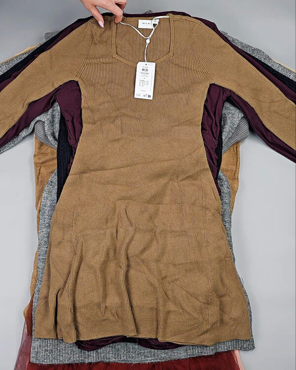 Фотография  959 - Платья VILA Winter 104#7 кг, ЛОТ СТ-9902 оптом в Сочи и Краснодарском крае