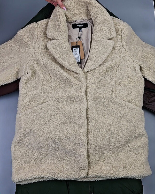 Фотография  951 - Куртки BESTSELLER зима 045#10 кг, ЛОТ СТ-9827 оптом в Сочи и Краснодарском крае