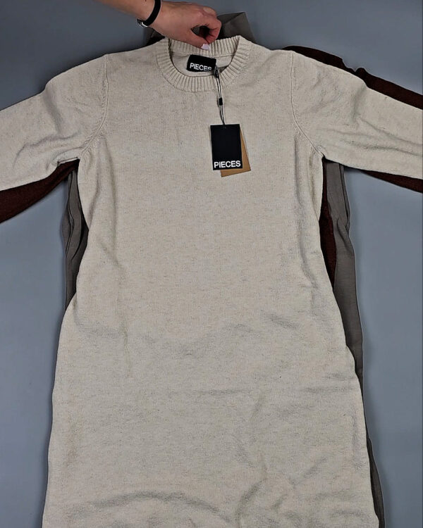 Фотография  845 - Платья Bestseller+DK Winter 035#7 кг, ЛОТ СТ-9997 оптом в Сочи и Краснодарском крае