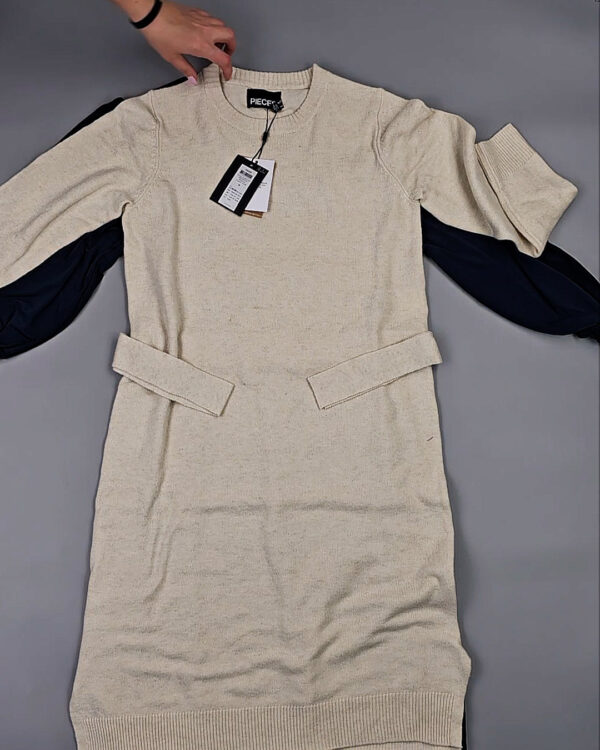 Фотография  924 - Платья Bestseller+DK Winter 035#7 кг, ЛОТ СТ-9920 оптом в Сочи и Краснодарском крае