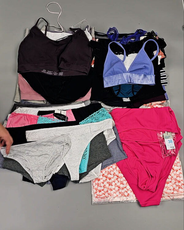 Фотография  986 - Нижнее белье (LINGERIE)#10 кг, ЛОТ СТ-9890 оптом в Сочи и Краснодарском крае