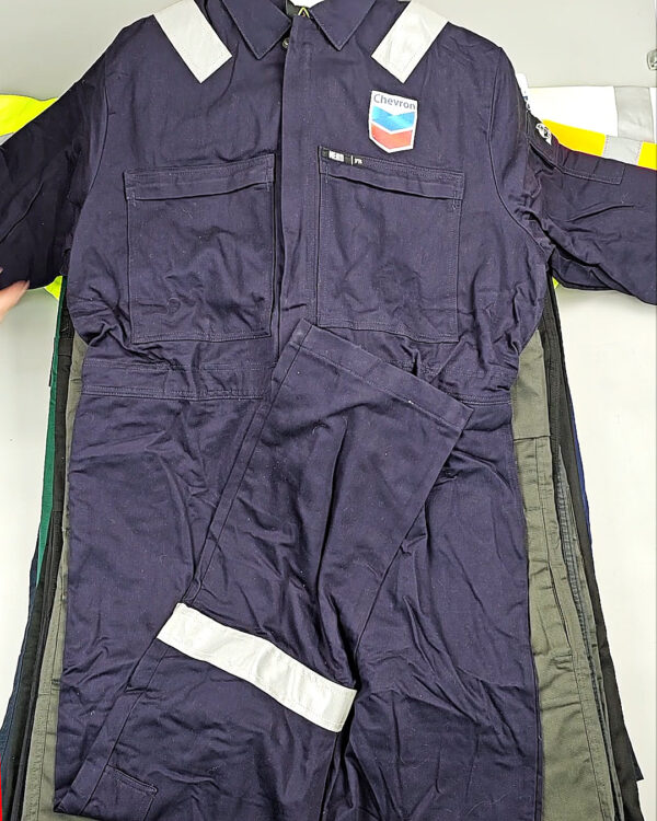 Фотография  148 - Рабочая одежда mix БМ#25 кг, ЛОТ СХ-0188 оптом в Сочи и Краснодарском крае