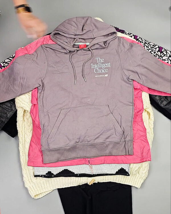 Фотография  637 - Vintage Black#50 кг, ЛОТ СХ-0209 оптом в Сочи и Краснодарском крае