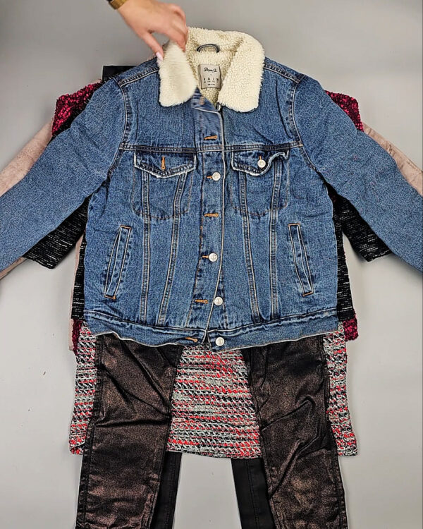 Фотография  587 - Женский микс зима (Winter mix)#20 кг, ЛОТ СХ-0205 оптом в Сочи и Краснодарском крае